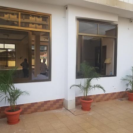 Hotel Buffalo Μόσι Εξωτερικό φωτογραφία